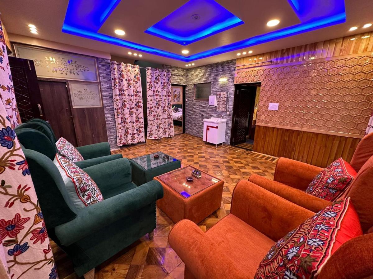 Cliff Cottage Pahalgam, Kashmir Batakut Extérieur photo