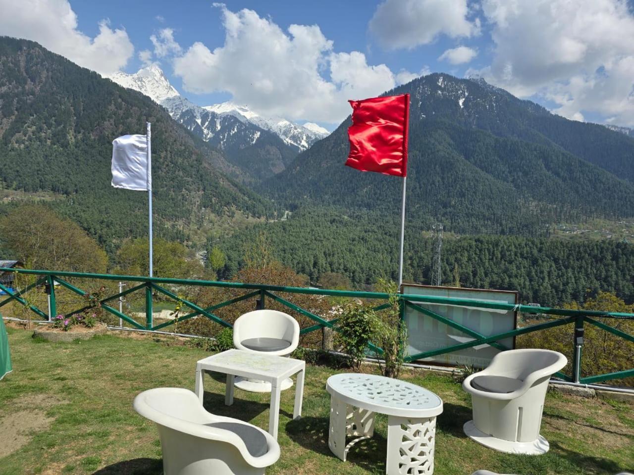 Cliff Cottage Pahalgam, Kashmir Batakut Extérieur photo
